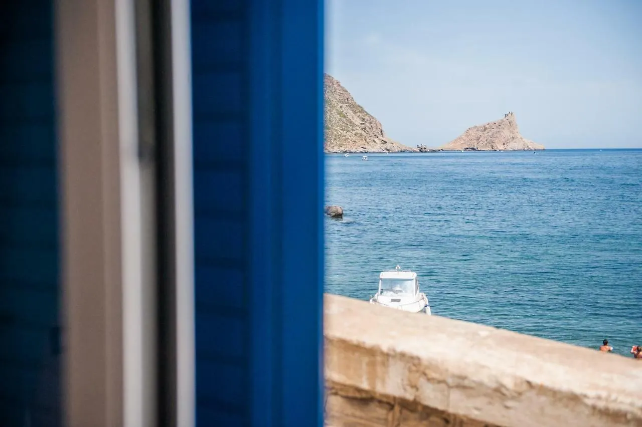 Casita de Playa Marettimo Villa 0*,  Italia